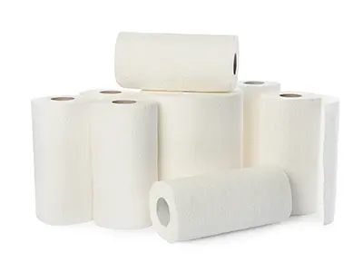 Paglilinis at pagpahid ng mga tuwalya ng papel